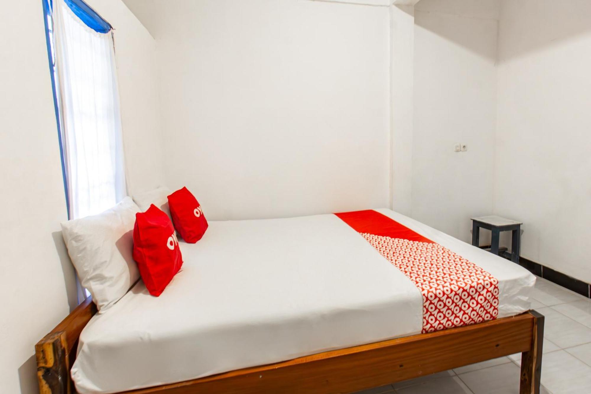 Oyo 93359 Kawi Homestay Praya Dış mekan fotoğraf