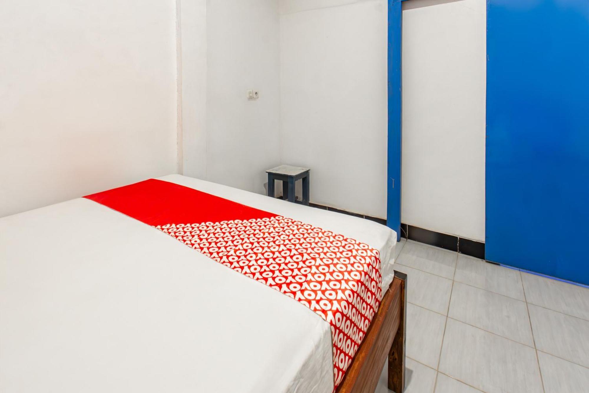 Oyo 93359 Kawi Homestay Praya Dış mekan fotoğraf